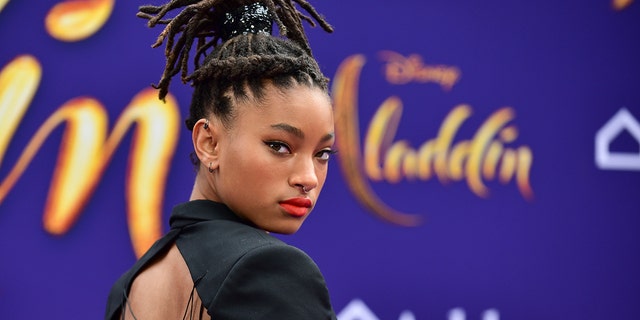 Willow Smith Discusses Her Polyamorous Lifestyle On ‘red Table Talk