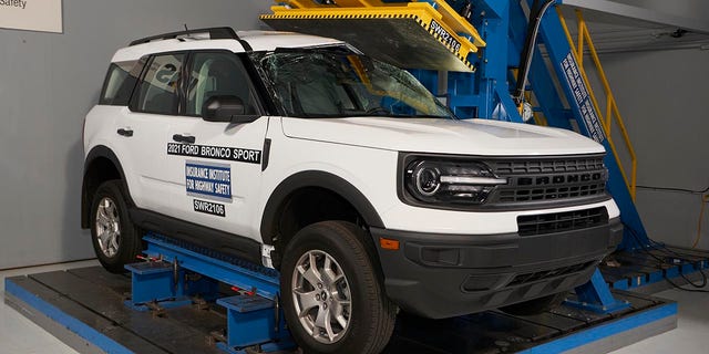 Ford Bronco Sport scores highest safety rating in IIHS test | Fox News