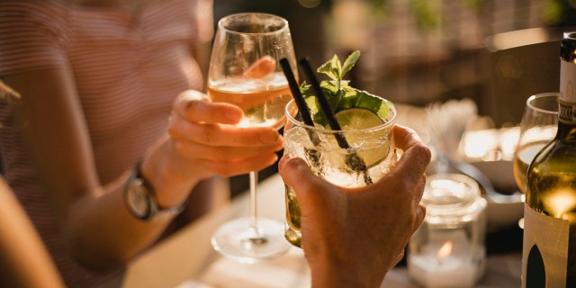 The bar's owner said that customers who haven't been vaccinated can still order cocktails and food for takeout. (iStock)