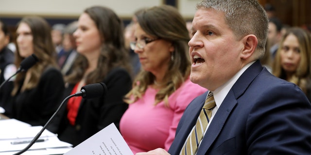 Former Bureau of Alcohol, Tobacco, Firearms and Explosives agent and Giffiords Law Center senior policy advisor David Chipman (R) testifies before U.S. House Judiciary Committee. (Photo by Chip Somodevilla/Getty Images)