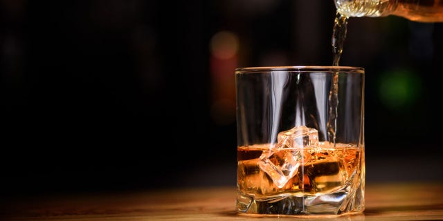 Whiskey vs. Whisky: What's the difference between the liquors? 3 Whiskey can be enjoyed either dry or with ice.