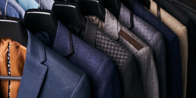 Men who wear extravagant fashions with large luxury logos embroidered on them are more likely to be untrustworthy, according to a University of Michigan study published in the <a href="https://journals.sagepub.com/doi/10.1177/01461672211007229" target="_blank">Personality and Social Psychology Bulletin</a>.