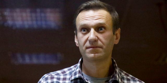 The state prison service, FSIN, said in a statement Monday that Navalny would be transferred to a hospital for convicts located in another penal colony in Vladimir, a city east of Moscow. (AP Photo/Alexander Zemlianichenko, lêer)