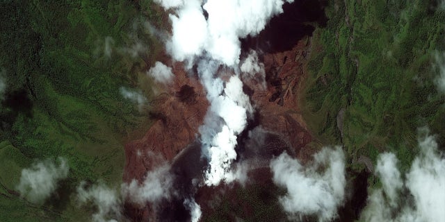 LA SOUFRIERE VOLCANO, SAINT VINCENT -- APRIL 8, 2021: Maxar closeup satellite imagery of the the Caribbean island of St Vincent and the ongoing eruption of the La Soufriere volcano. Please use: Satellite image (c) 2021 Maxar Technologies.