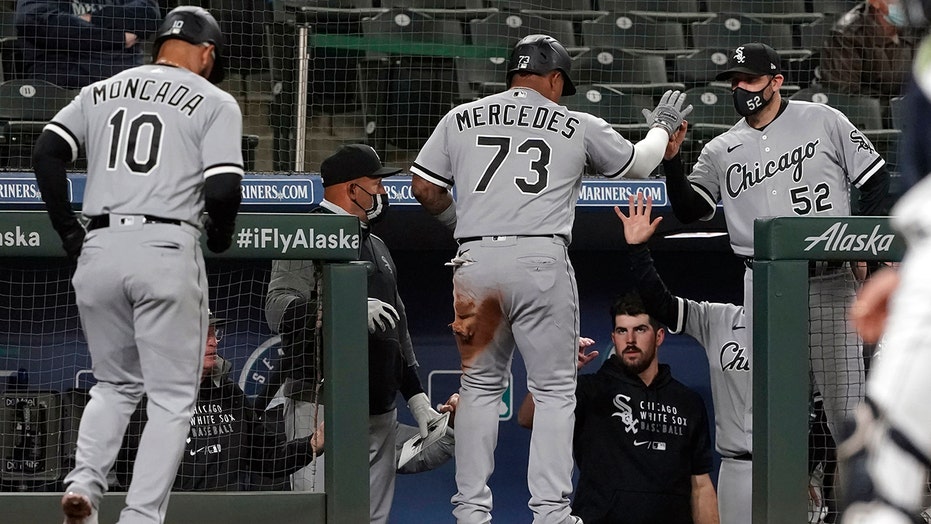 Mercedes gets 3 more hits, White Sox blank Mariners 6-0