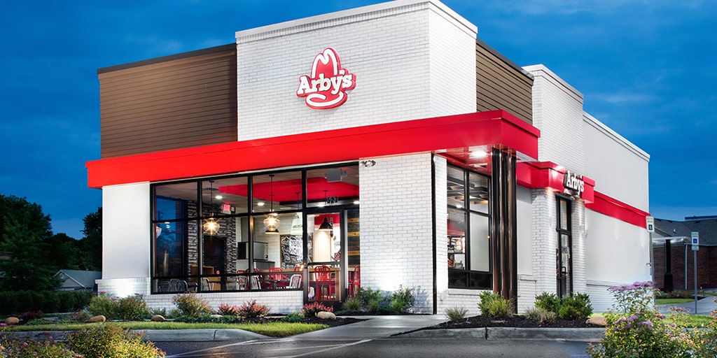 Arby's manager admits to urinating into milkshake mix 'at least twice' - Vimarsana News