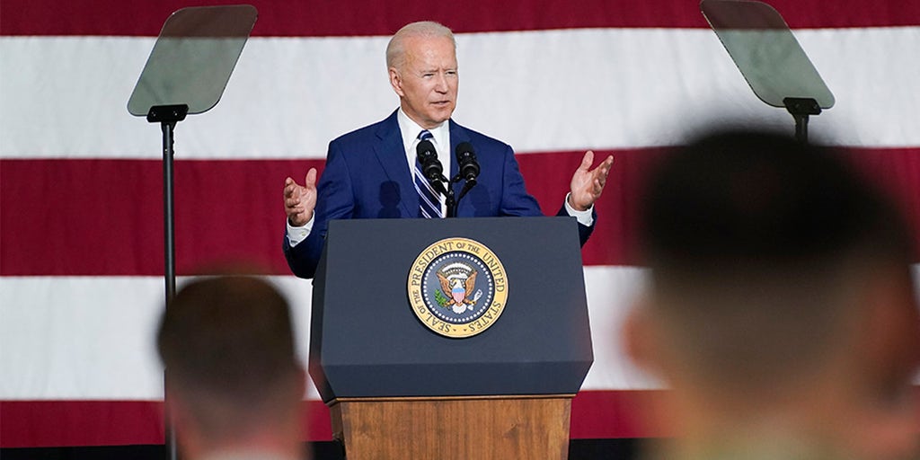 Biden goes viral for 'creepy' moment complimenting young girl during speech: Looks 19 'with her legs crossed' - Vimarsana News