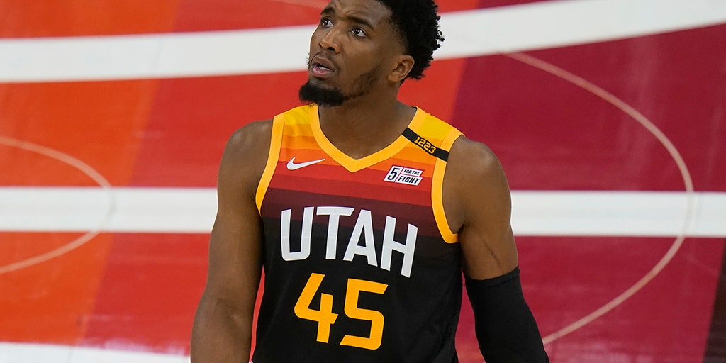 Donovan Mitchell Cheers On Utah Little League World Series Hopefuls