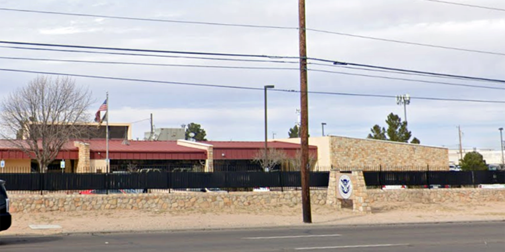 Border Patrol looking to build another facility in El Paso to process migrant children, families: report - Vimarsana News