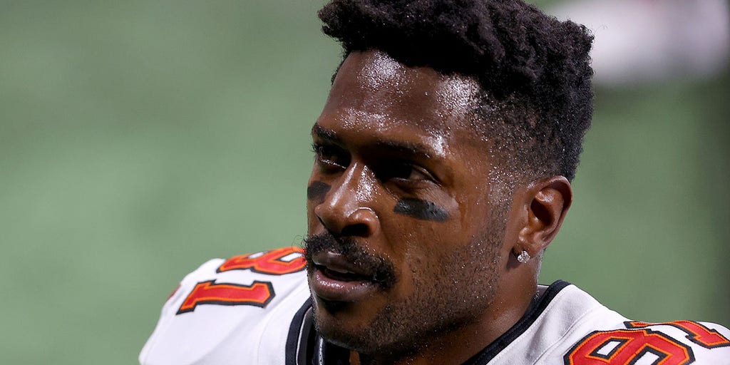 Antonio Brown left joint practice after ripping Titans DB's helmet off,  landing punch