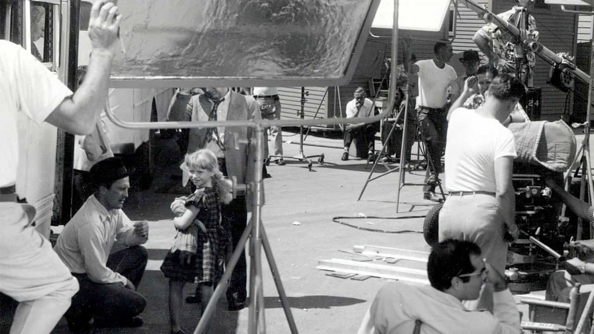 Beverly Washburn befriended numerous old Hollywood stars on set.