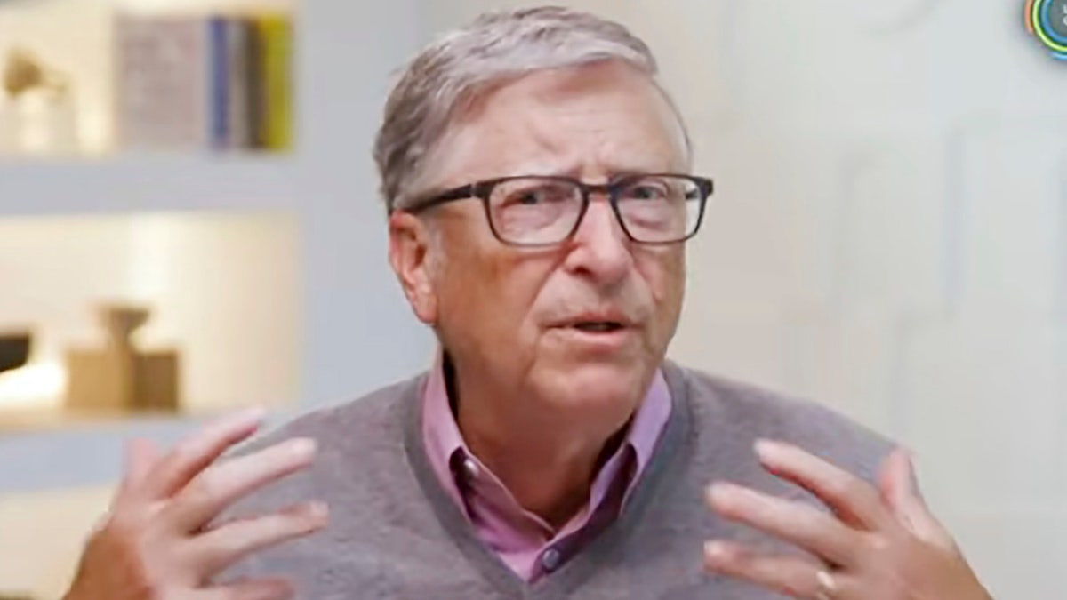 Bill Gates addrssing White House summit in 2021