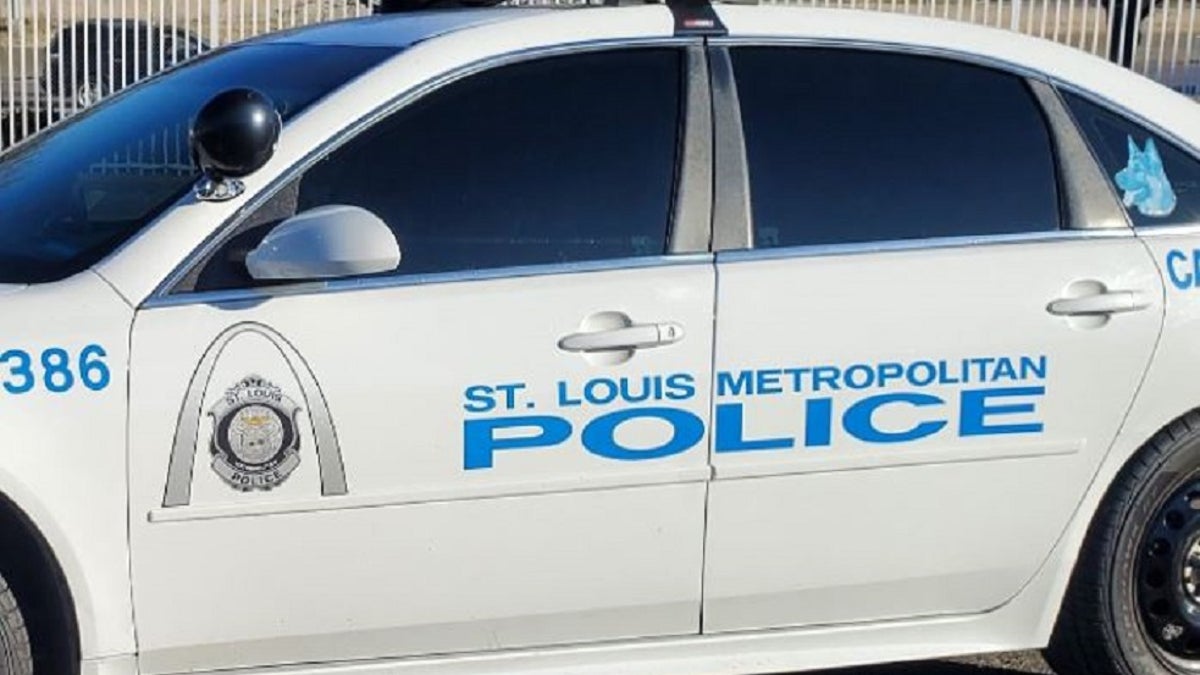 t. Louis Police vehicle 