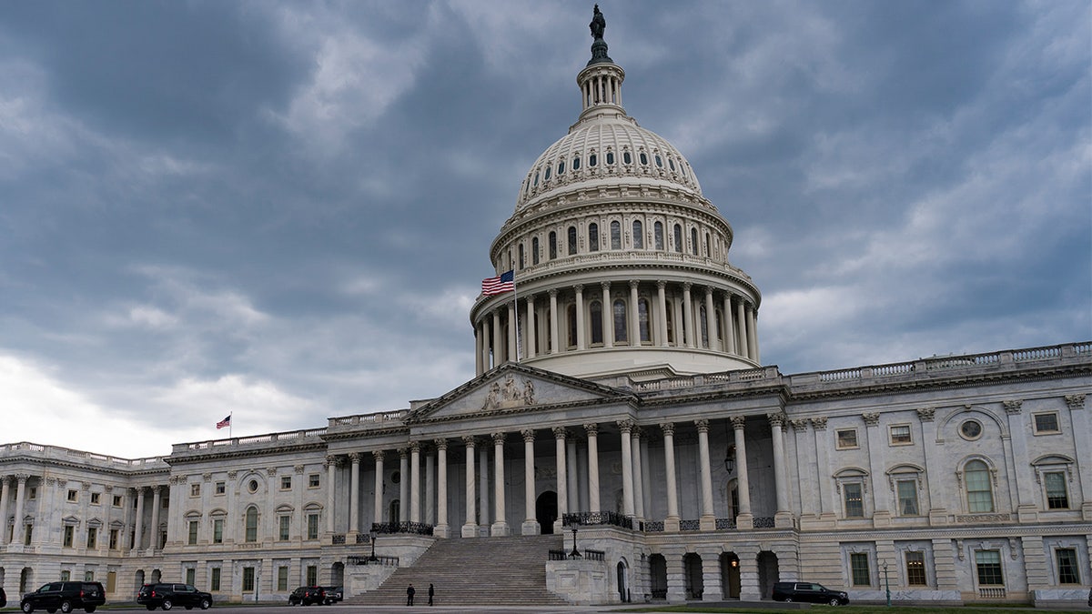 US Capitol on dark overcast day