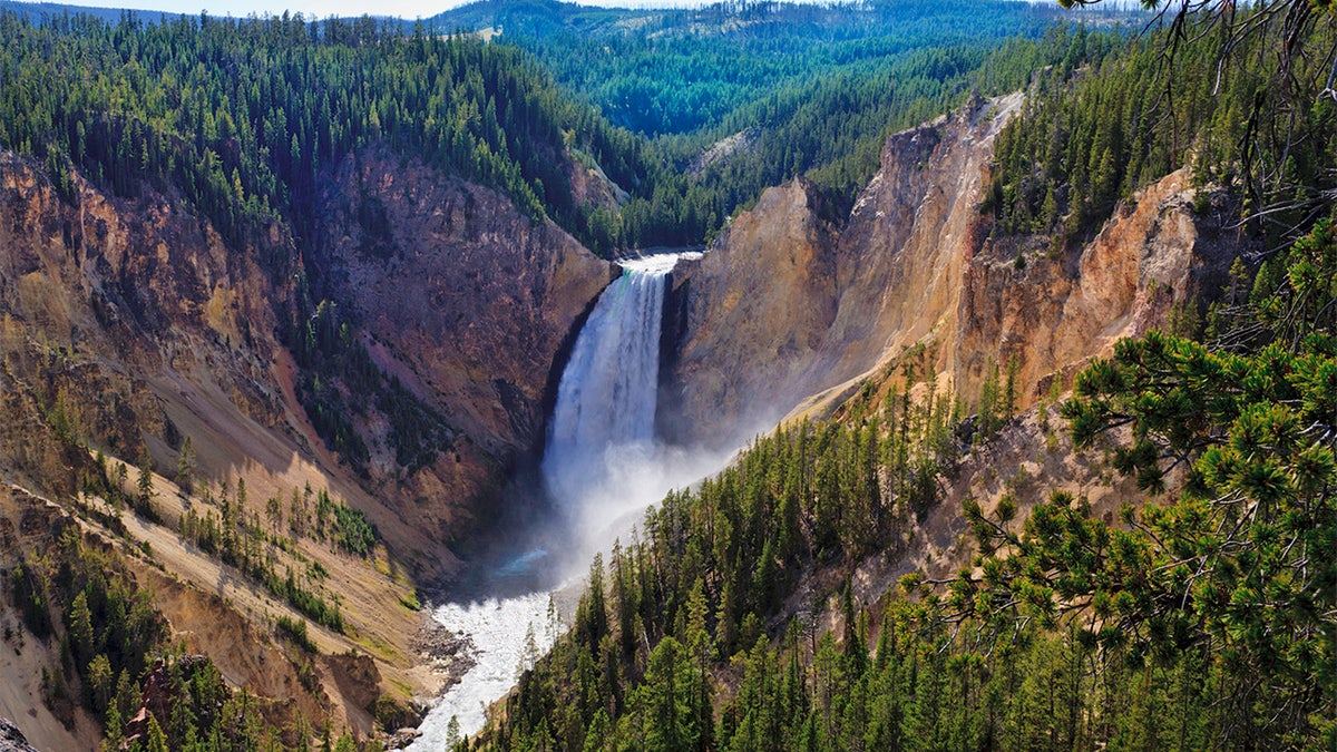 yellowstone river grand canyon