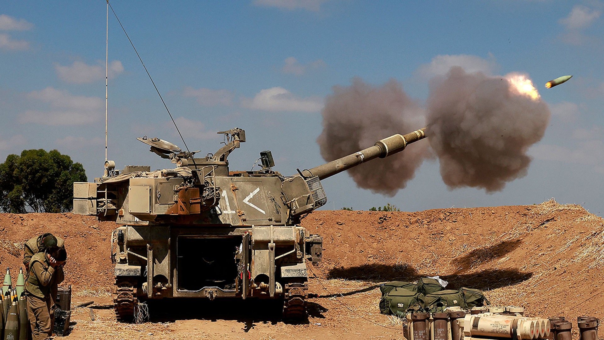 Сектор газа армия израиля. 155-Mm Israel Howitzer m71. Исраэль Палестина. Израиля палестинский конфликт.