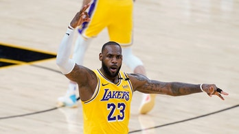 LeBron James tries to pull Lakers teammate Kentavious Caldwell-Pope out of his funk in intense moment