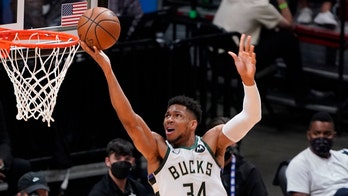 Bucks put Heat on brink, win 113-84 for 3-0 series lead
