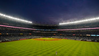 Yankees, Mets to lift capacity limits for vaccinated fans