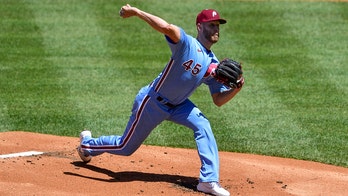 Phillies' Wheeler tosses 3-hitter, fans 8 in 2-0 victory