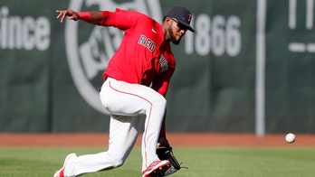 Cordero snaps slump, Red Sox hold on to beat Tigers 12-9