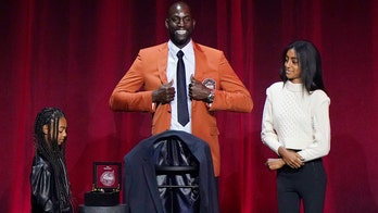 Kevin Garnett snubs former Celtics teammates during Hall of Fame speech