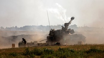 LIVE UPDATES: Israeli airstrikes target Hamas tunnels, homes of 'high-ranking commanders'