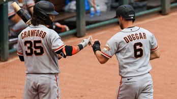 Duggar slam, Crawford 6 RBIs, Giants rout Reds 19-4 & sweep