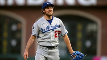 Bauer K's 11, Dodgers beat Giants for fifth straight win