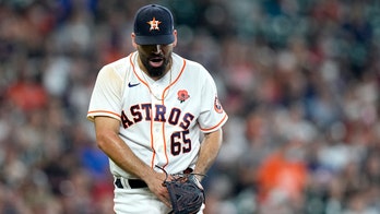 Tucker, Astros down former bench coach Cora, Red Sox 11-2