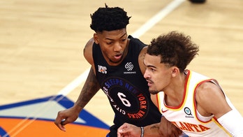 Knicks bench Elfrid Payton, leaving mom unhappy: 'How that worked out for you!'