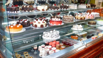 Indiana woman pays for stranger's cake to honor her late son's birthday