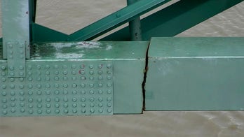 Hernando de Soto Bridge inspector fired for not flagging crack in span