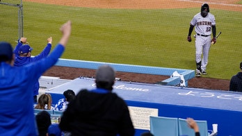 Dodgers organist trolls Diamondbacks' Josh Reddick, who was on Astros scandal-plagued team