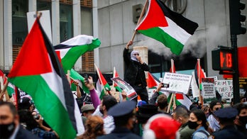 NYC attack on bloodied Jewish man seeking refuge from Palestinian activists