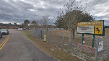 Florida 8th grade student says teacher deemed outfit too revealing: report