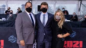 Zach Wilson's mother reacts to Jets' trade for Aaron Rodgers