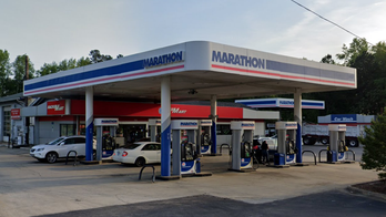 Drivers fight at North Carolina gas station as fuel shortage persists, video shows