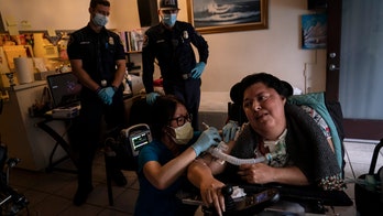 Nurses, nonprofits, others take COVID-19 vaccines to homebound people