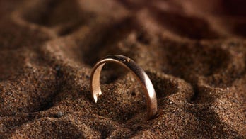 Snorkeler finds wedding ring stuck on fish