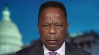 Leo Terrell slams Chicago’s Lightfoot for implementing systemic racism: She’s ‘racist regardless of her color’