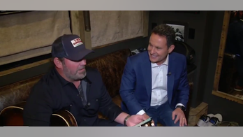 Brian Kilmeade goes one-on-one with country star Lee Brice