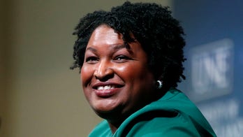 CNN commentator defends Stacey Abrams’ maskless classroom visit: It’s a ‘non-issue’