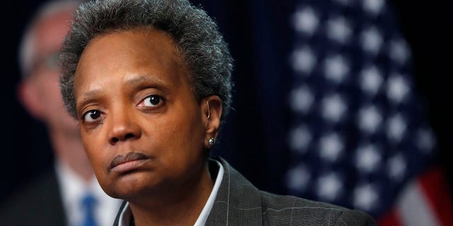 Chicago Mayor Lori Lightfoot took heat from reporter William Kelly at a city council meeting on Wednesday.