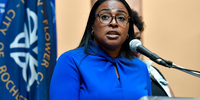 In this September 3, 2020 file photo, Rochester Mayor Lovely Warren addresses the media at a press conference in Rochester, NY Warren and her husband, Timothy Granison, have been charged with weapons and child endangerment charges linked to a search of their home in May, prosecutors said on Friday.  (AP Photo / Adrian Kraus, file)