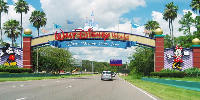 Gov. DeSantis Floats Repealing Disney’s Special Self-Governing Status in Florida 1 Entrance of Walt Disney World in Orlando, Florida