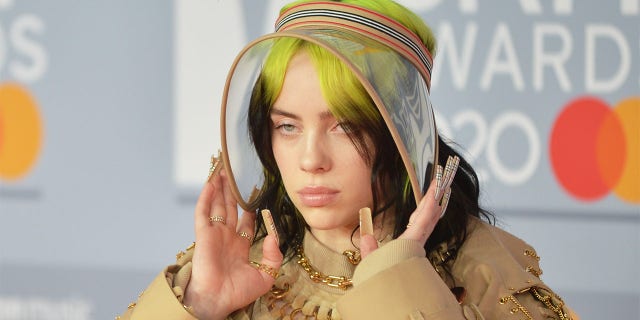 Billie Eilish apologized for a resurfaced video in which she mouthed a racial slur.