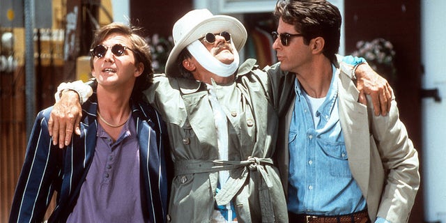 Andrew McCarthy, Terry Kiser and Jonathan Silverman hang out in a scene from the film 'Weekend At Bernie's II', 1993. 