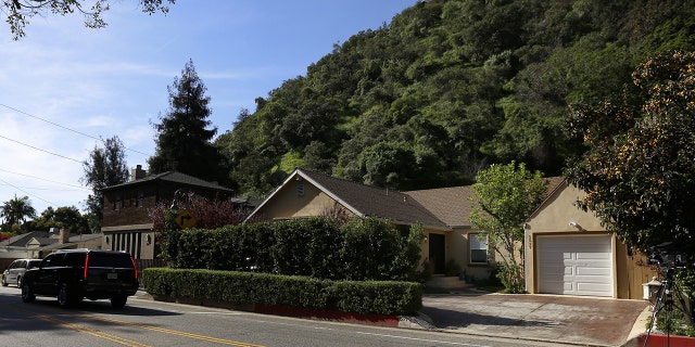 Robert Durst, wealthy NY real estate heir, was arrested in connection with the murder of his friend Susan Berman. The crime allegedly was commited by Durst inside this home in Beverly Hills in 2000. (Francine Orr/ Los Angeles Times via Getty Images)