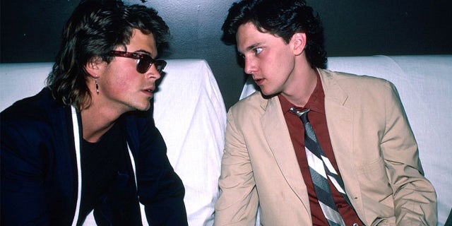 (L-R) Actors Rob Lowe and Andrew McCarthy.